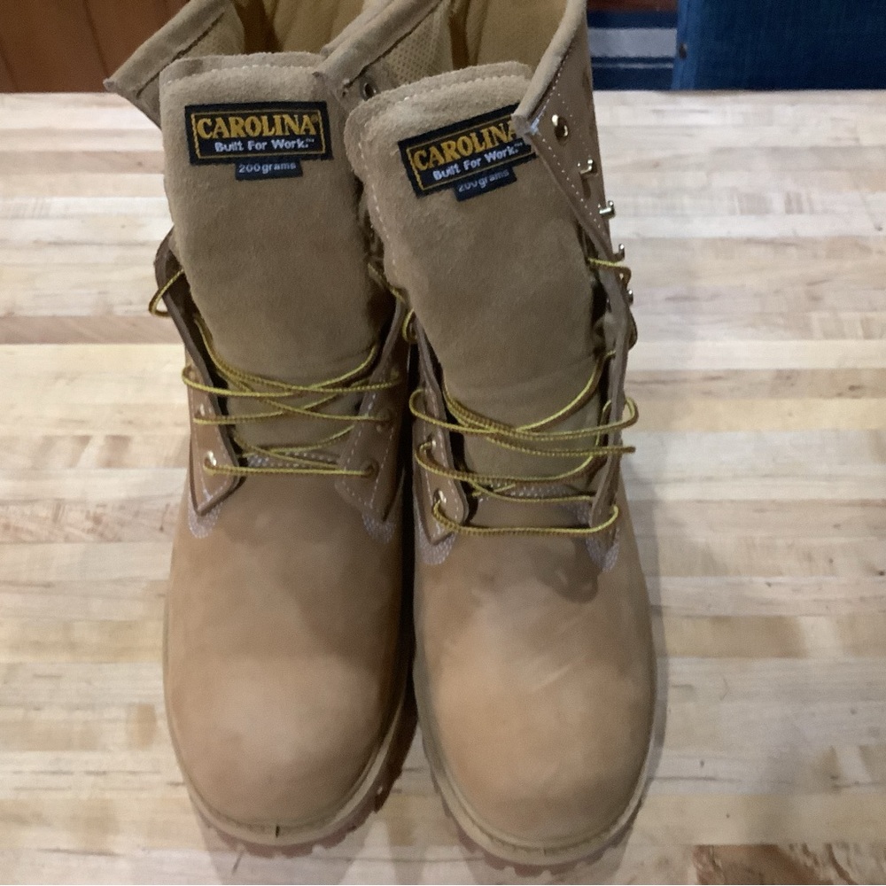 Carolina 8” 200g Thinsulate work boots- new condition